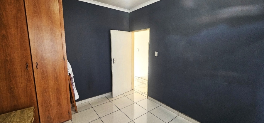 To Let 3 Bedroom Property for Rent in Waterval East North West